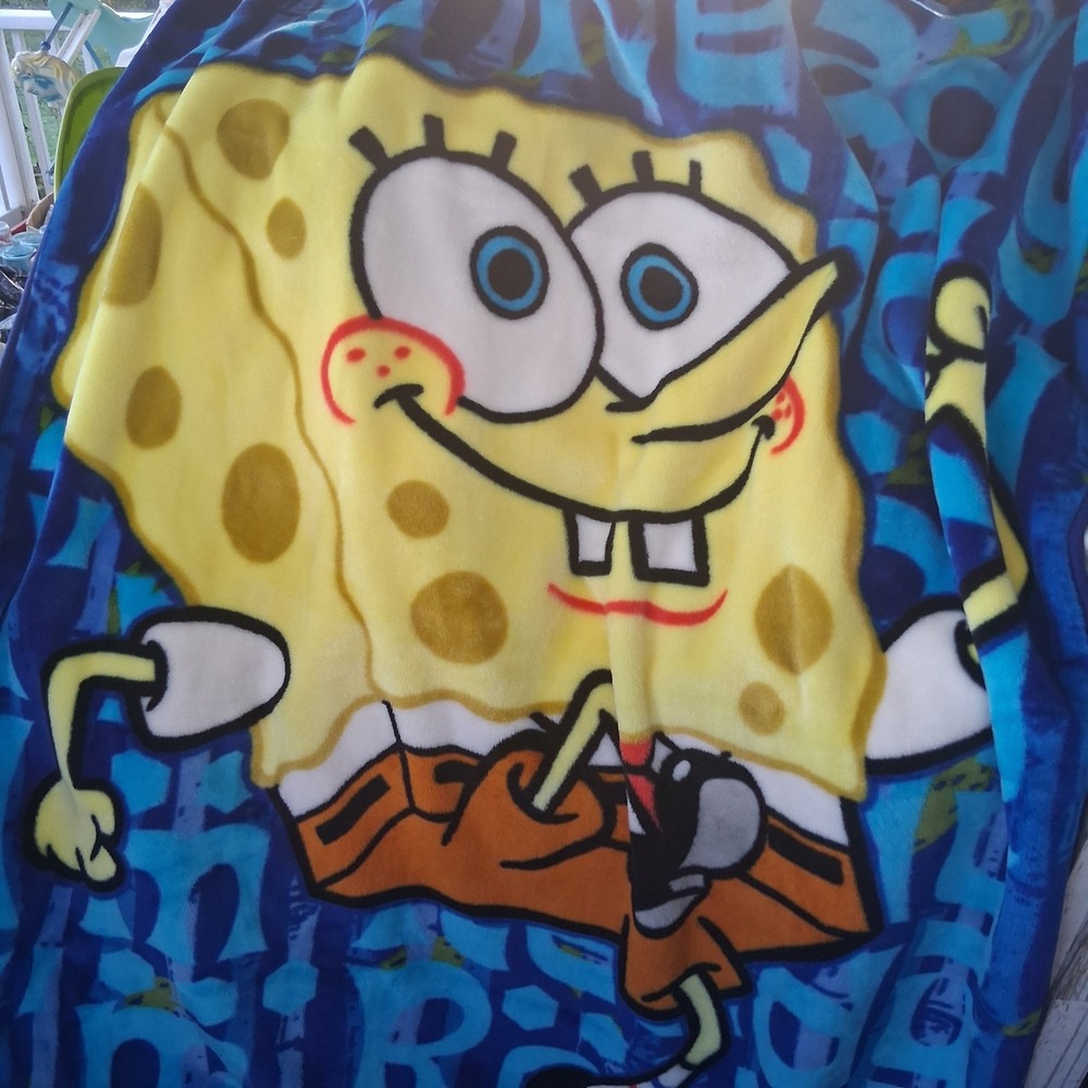 SpongeBob SquarePants Plush Throw Blanket The Northwest Company 2003 Blue Yellow